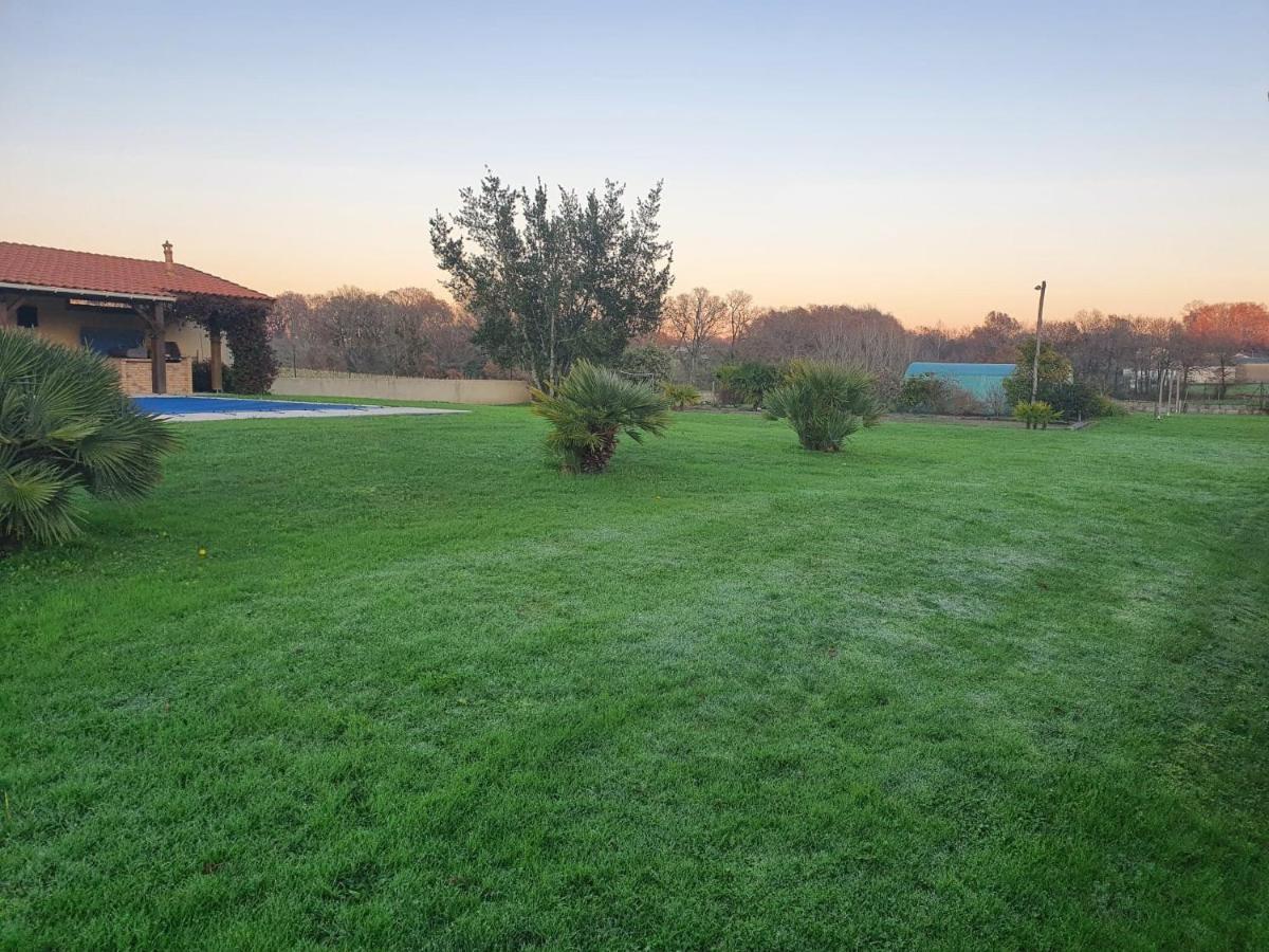 Le Domaine De Laurolie Gaujacq Exterior foto